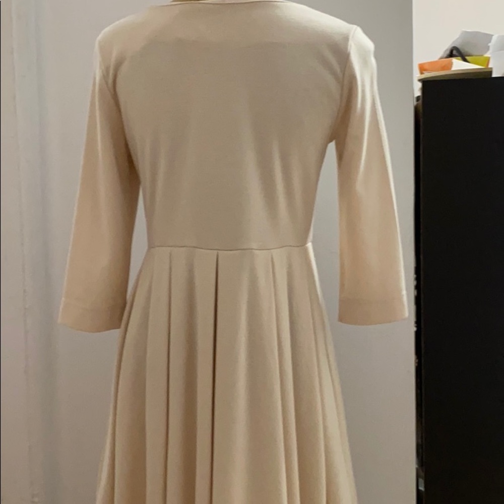 Dress - Picture 4 of 4